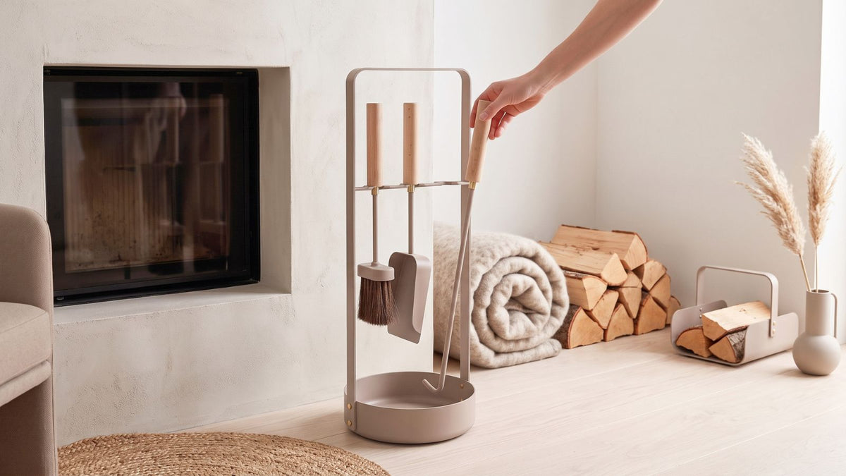 Design Kaminbesteck – modernes Kaminzubehör