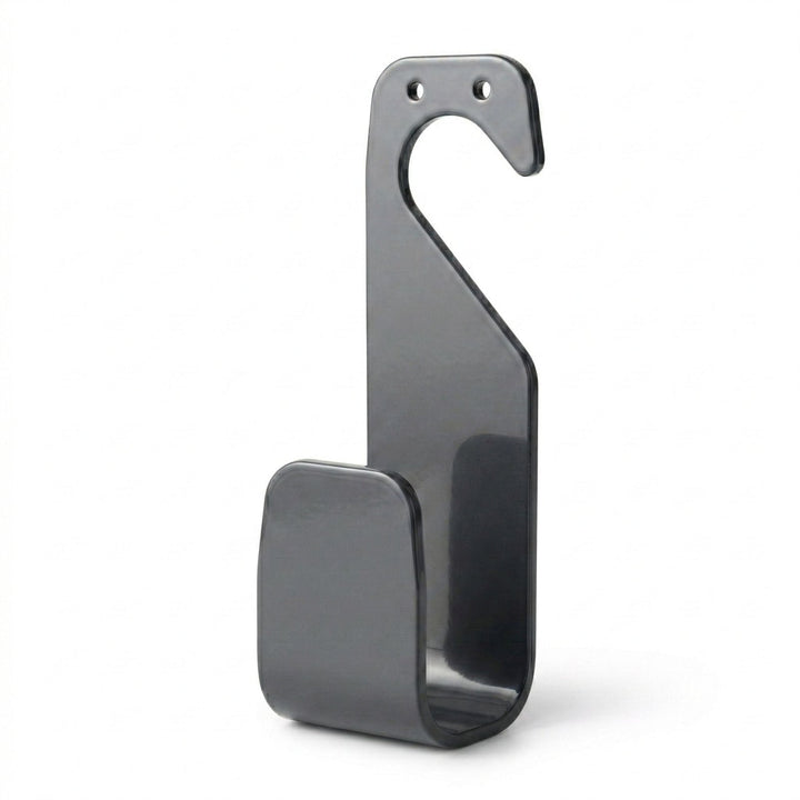 Schlauchhalter ohne Bohren von LIVLIG, aus dunklem Kunststoff und mit zwei Löchern zum Aufhängen.